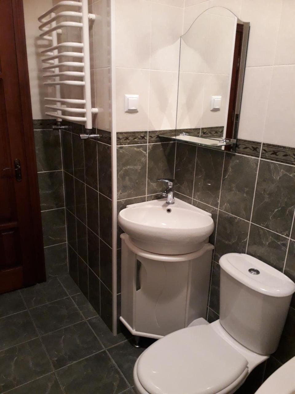 Truskavets Lux Apartment ภายนอก รูปภาพ